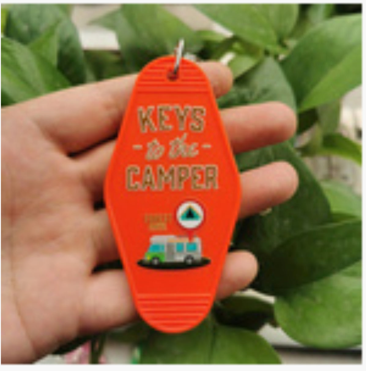 Nostalgic camper keychain