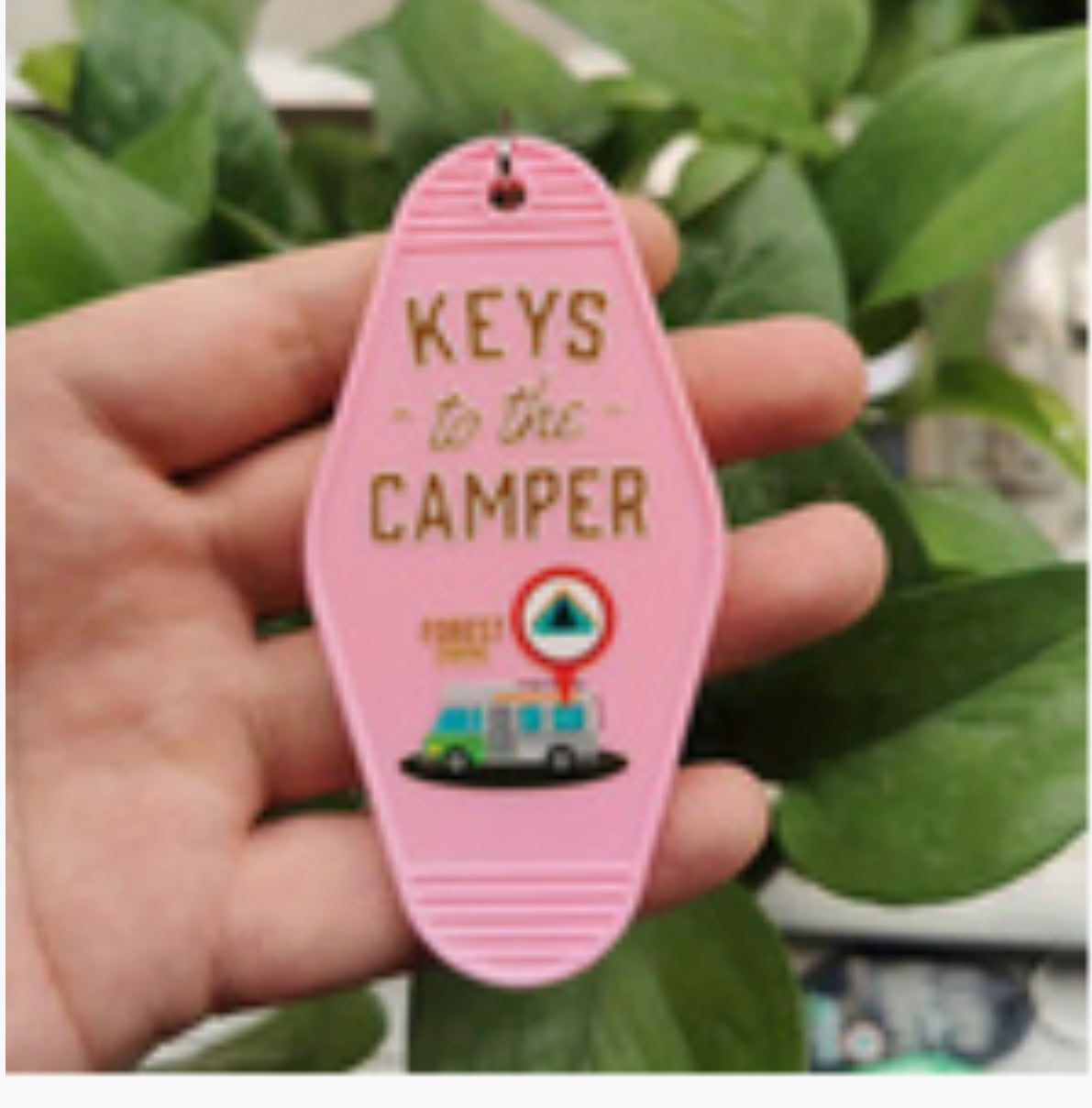 Nostalgic camper keychain